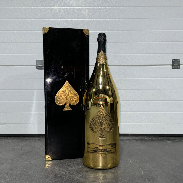 Ace of Spades Brut Gold Armand de Brignac NM 1500cl
